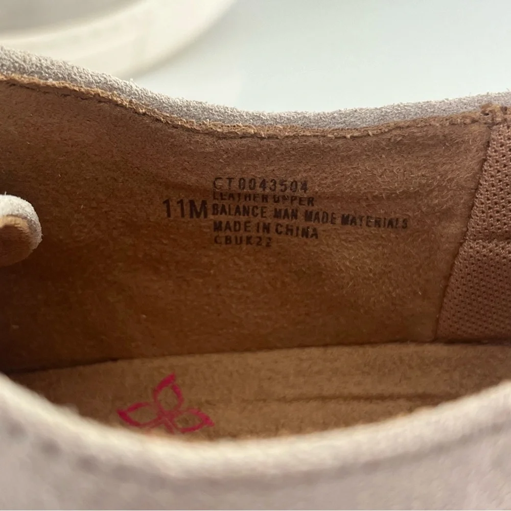 COMFORTIVA Thayer Apron Toe Leather Sneaker In Natural NEW